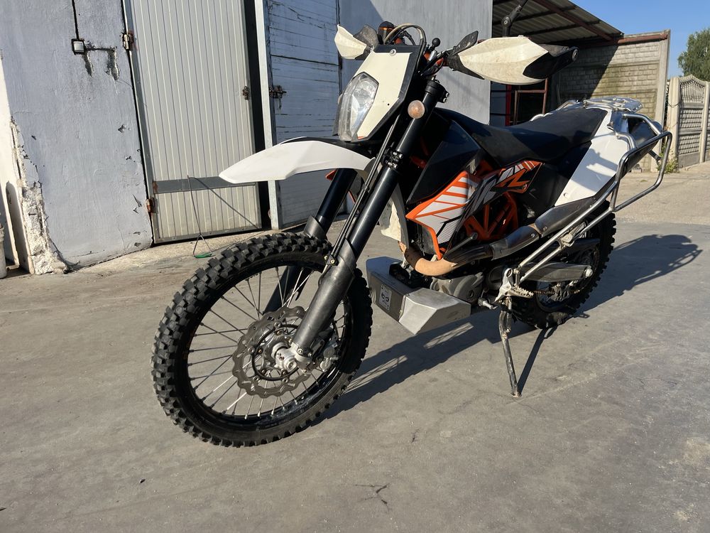 Ktm 690 enduro R 2013 doposażony w bdb stanie