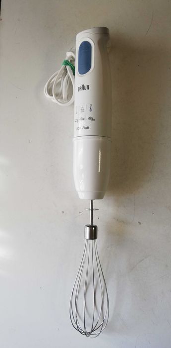 Миксер Braun (300 Вт). редуктор и венчик новые.