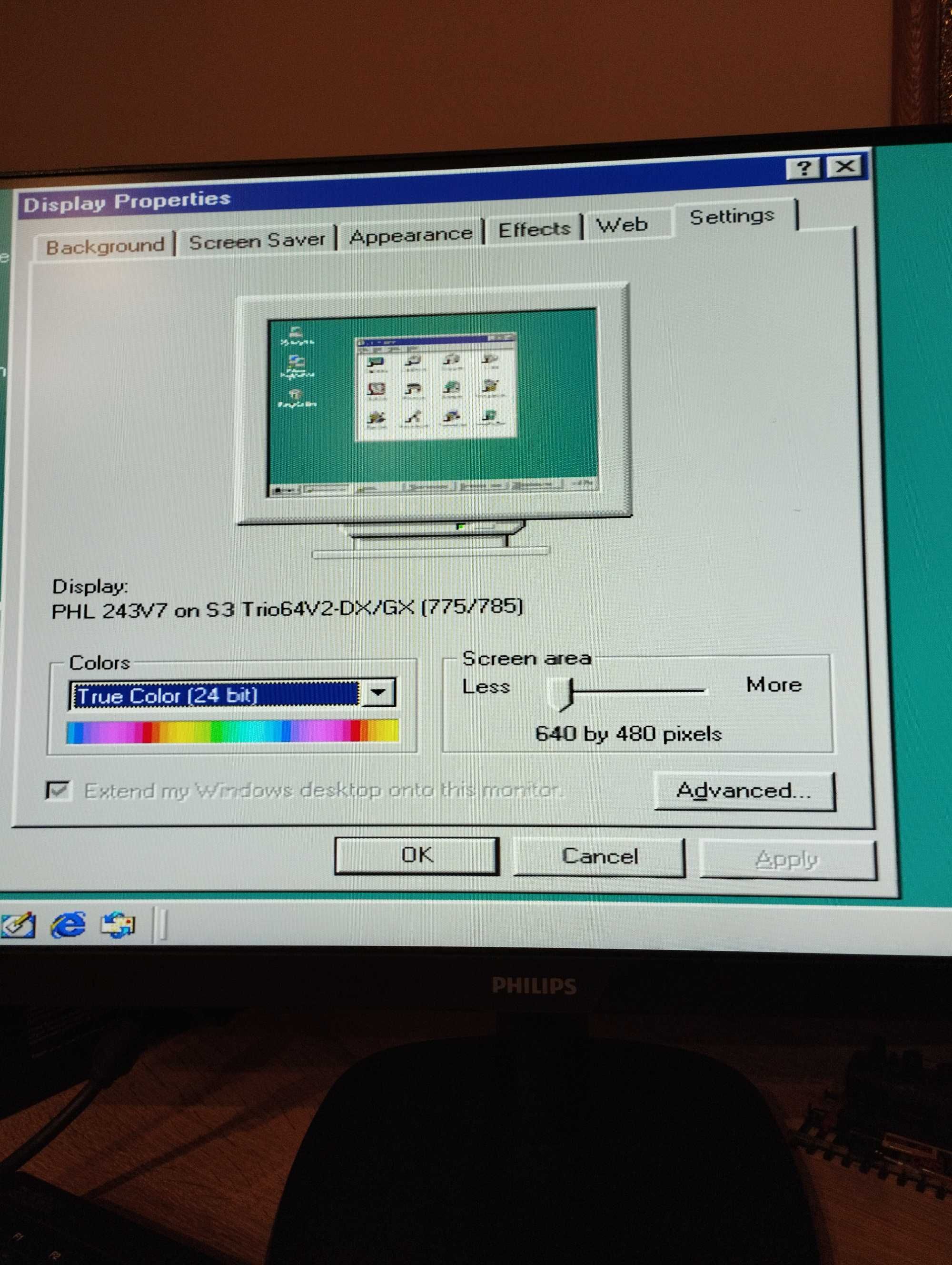 Retro komputer Intel Pentium 166MMX