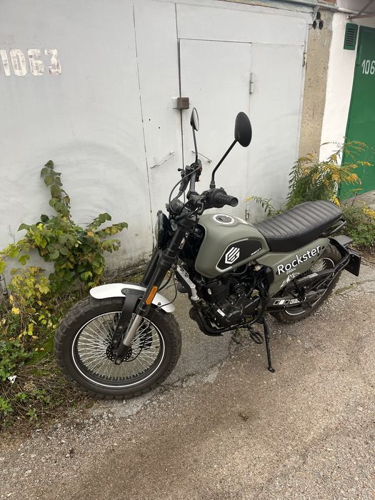 Продам мотоцикл Geon Rockster