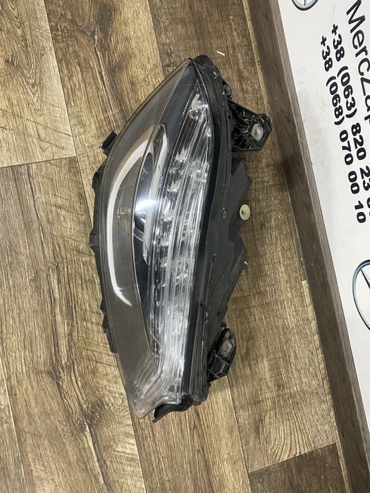 Mercedes w 176 A клас фара права Європа BI XENON