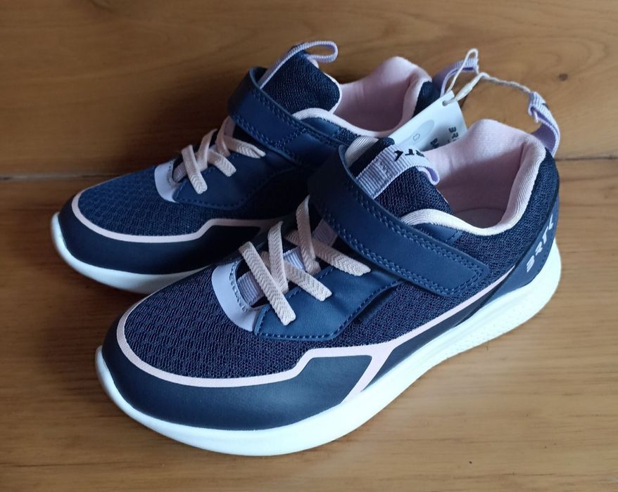 Buty sneakersy sportowe Bartek na rzep 33