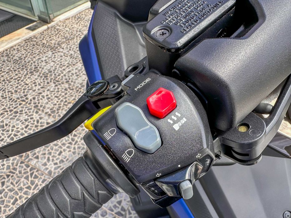 Kymco AK550 c/ 53cvs