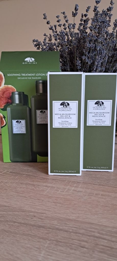 Лосьон для лица Origins Dr.Weil Mega-Mushroom Relief & Resilience Soot