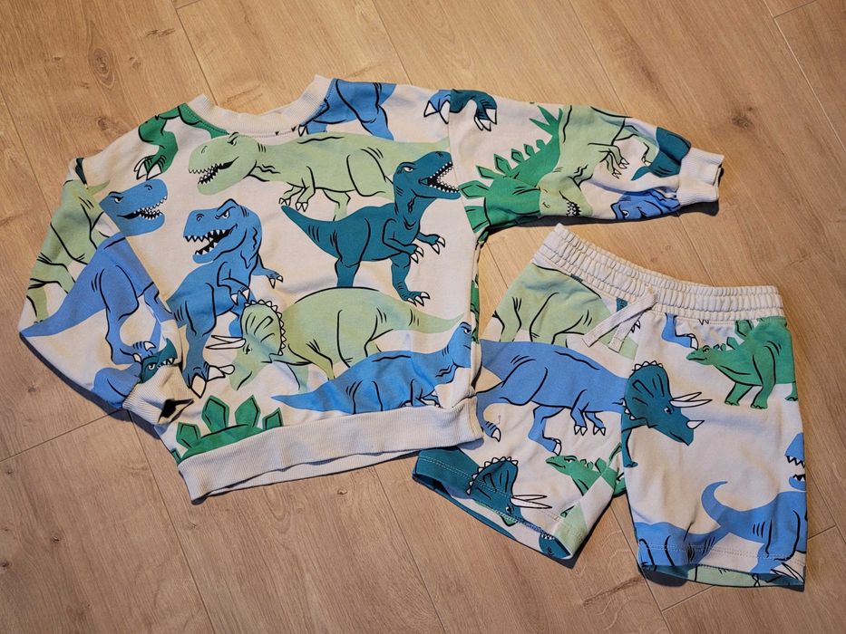Zestaw ubrań dla chłopca bluzy spodnie r. 98