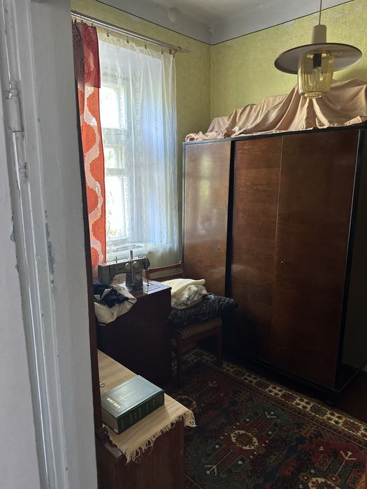 Продаж будинку на дві частини в м. Могилів-Подільський