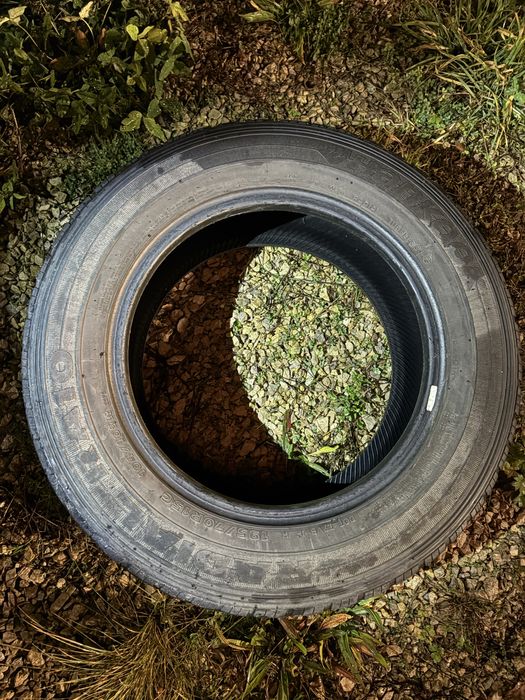 2x Opony wielosezonowe Hankook do busa Radial RA10 195/70 R15c