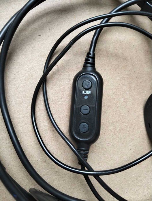 Гарнитура для Pc Logitech 960 USB (на запчасти)