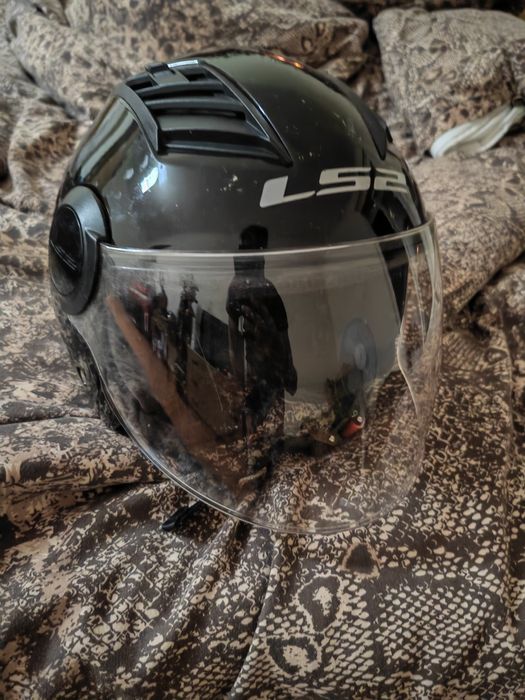 Capacete airflow ls2