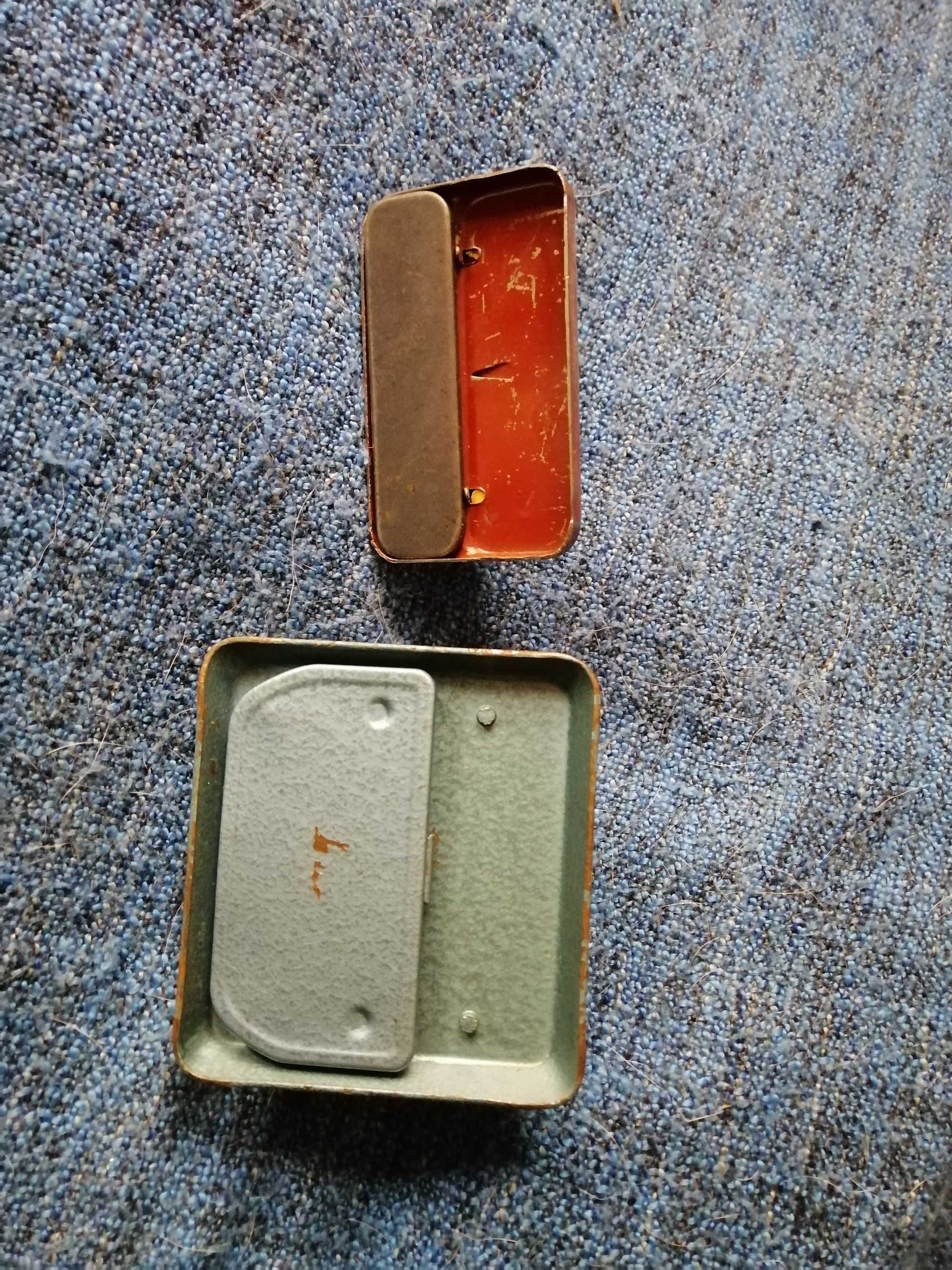 stare kolekcjonerskie dziurkacze metalowe