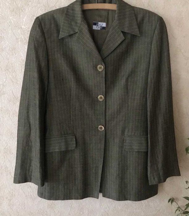 Пиджак удлиненный (Италия) 85%вискоза,15% лен L