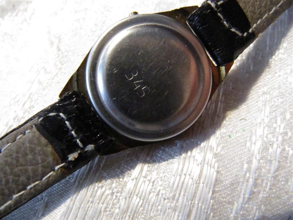 Часы Электроника Камертон - 67, в коллекцию, 2002 года, ремешок, новые