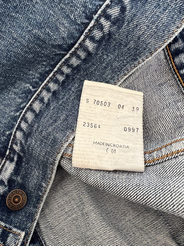 Kurtka jeansowa trucker granatowa Levi’s S