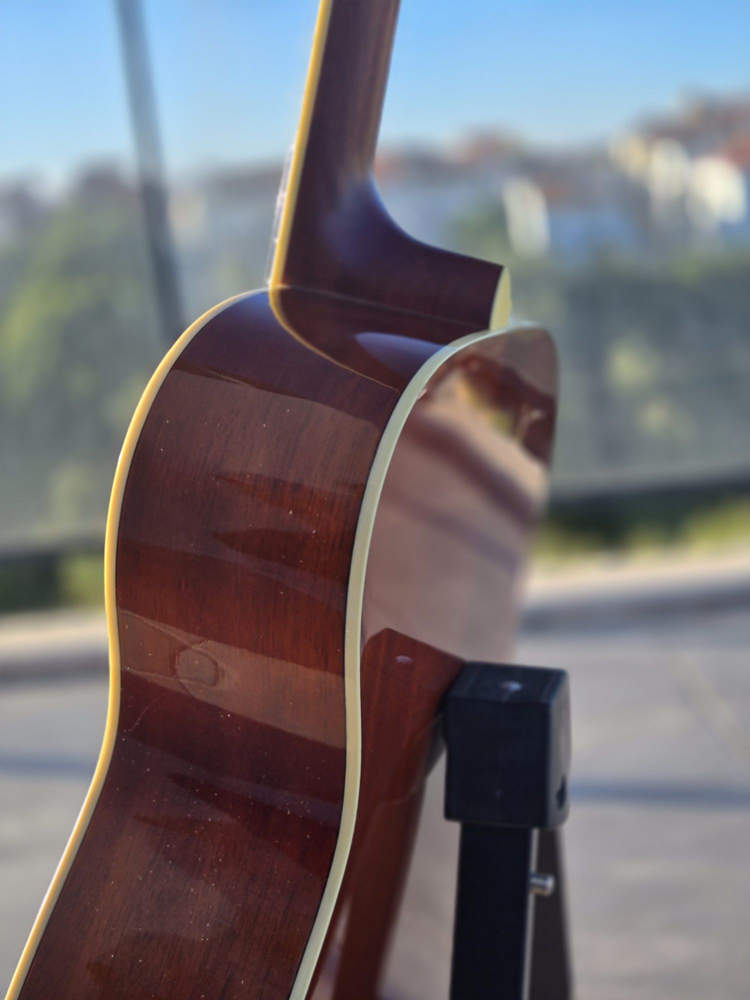 Guitarra Yamaha FS-TA