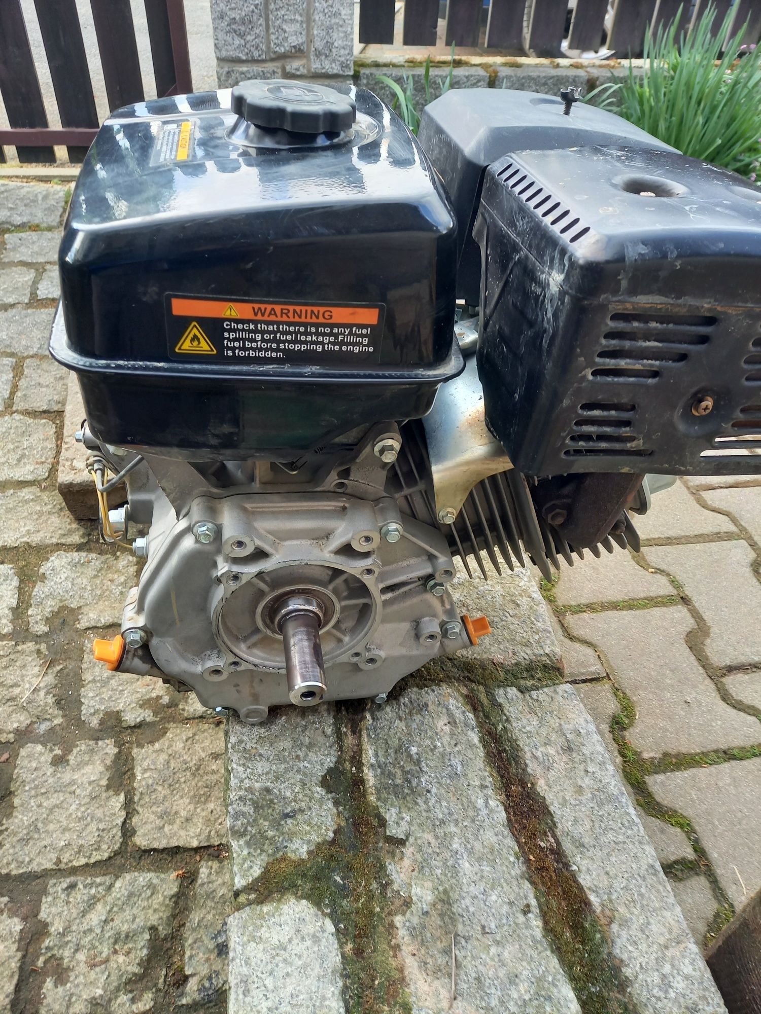 Silnik Loncin GX390