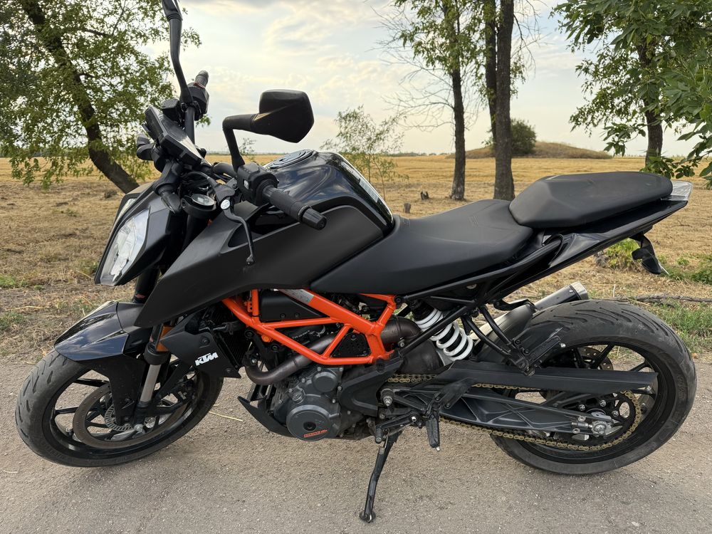 Продам Ktm 390 duke 2023