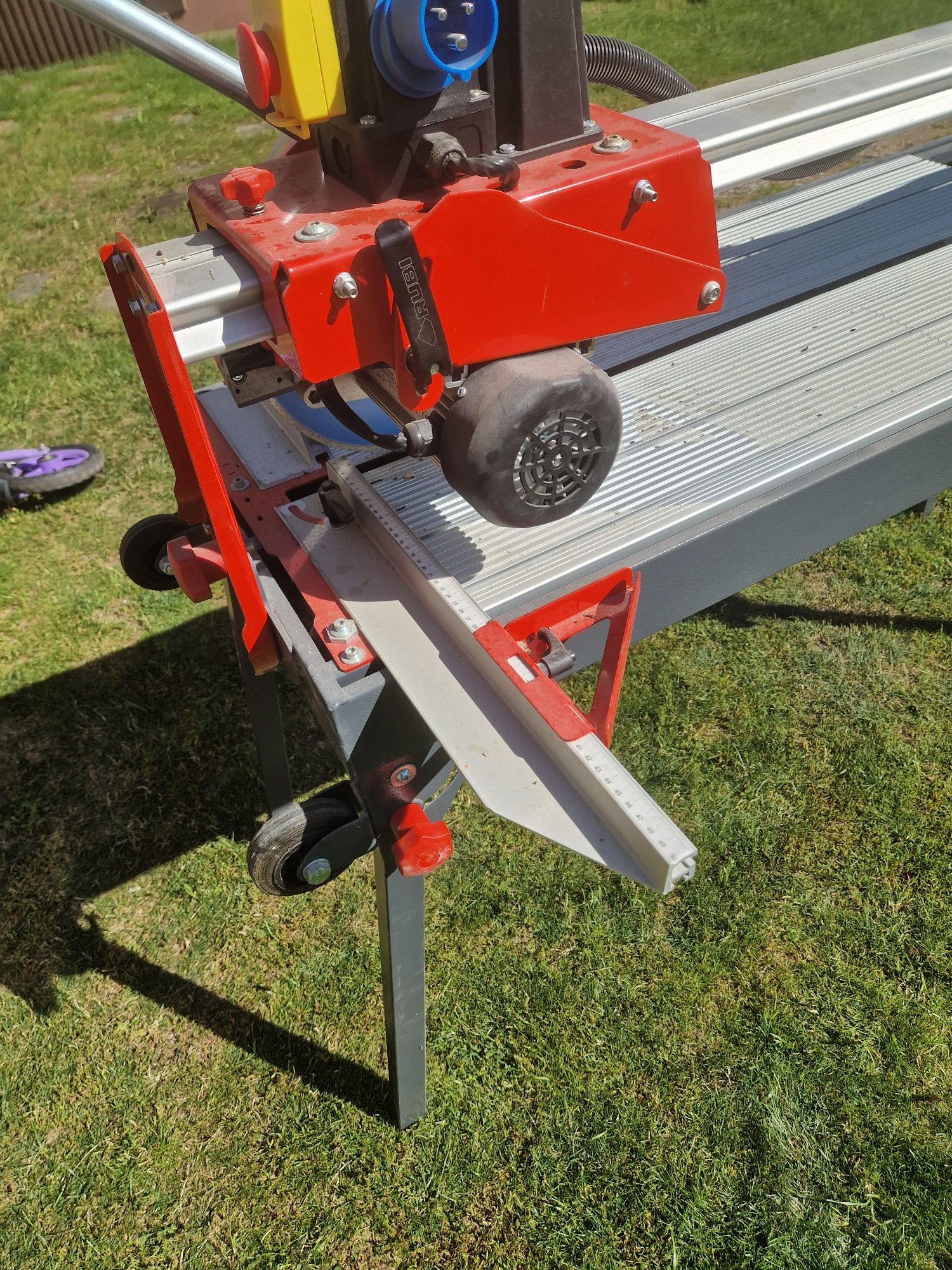 Rubi 1200 DC-250