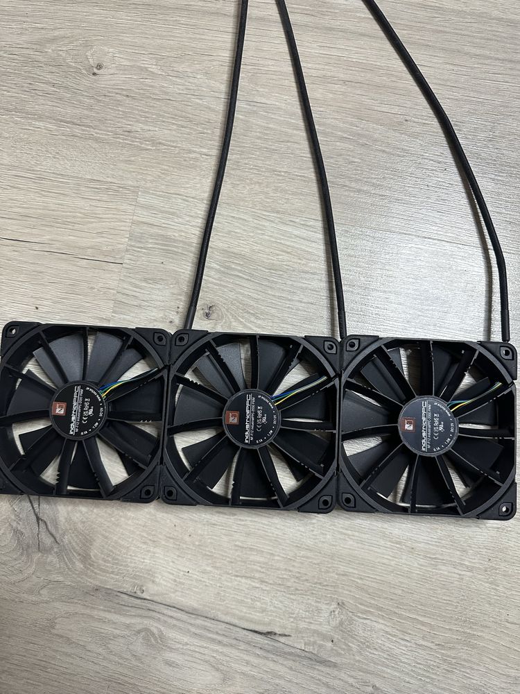 Вентилятори Be Quiet Silent та Noctua Nf - f12