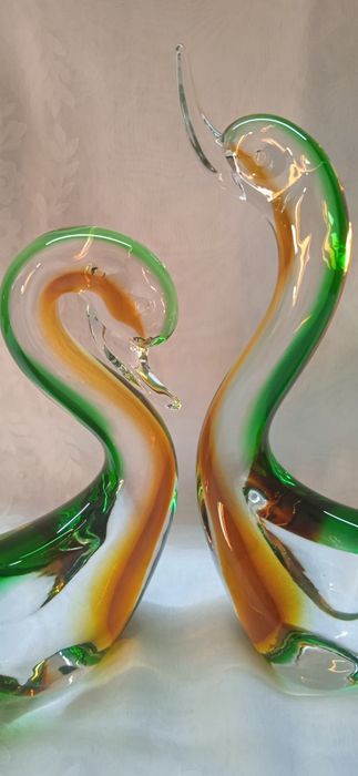 Dois Cisnes Murano Glass em perfeito estado