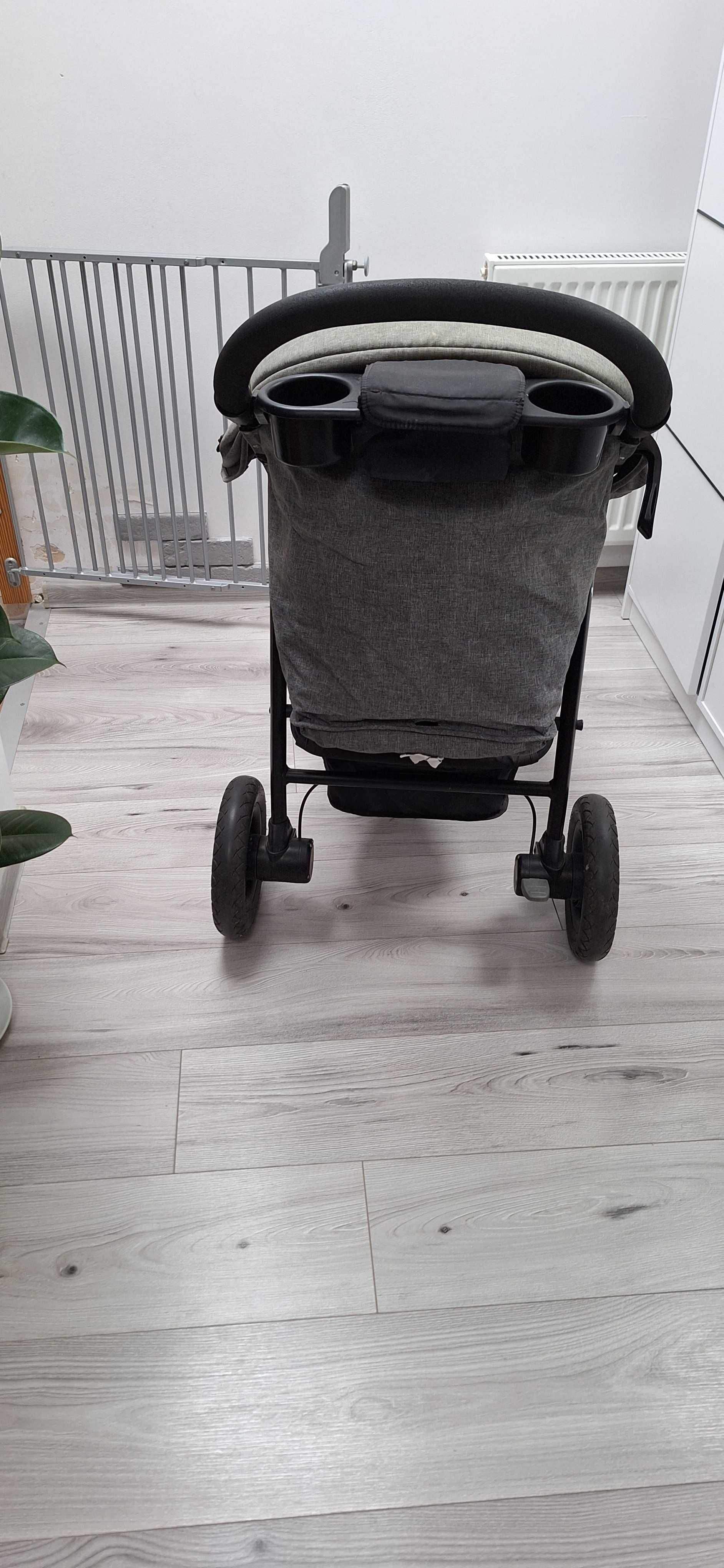 Sprzedam spacerówke Joie