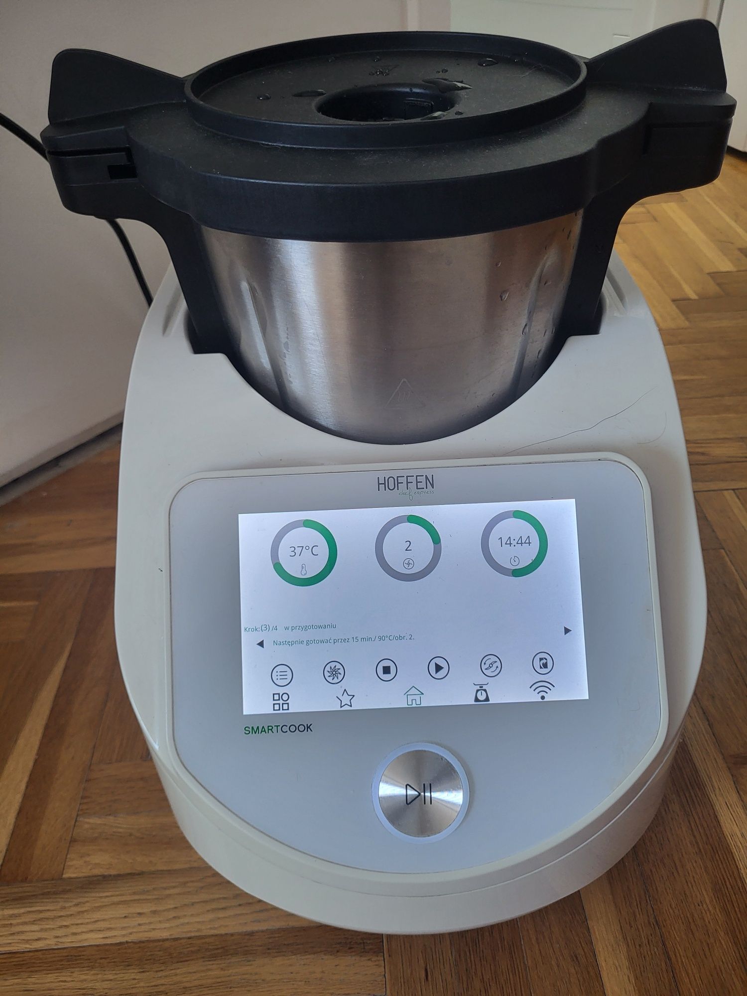 Hoffen chief Express smart cook