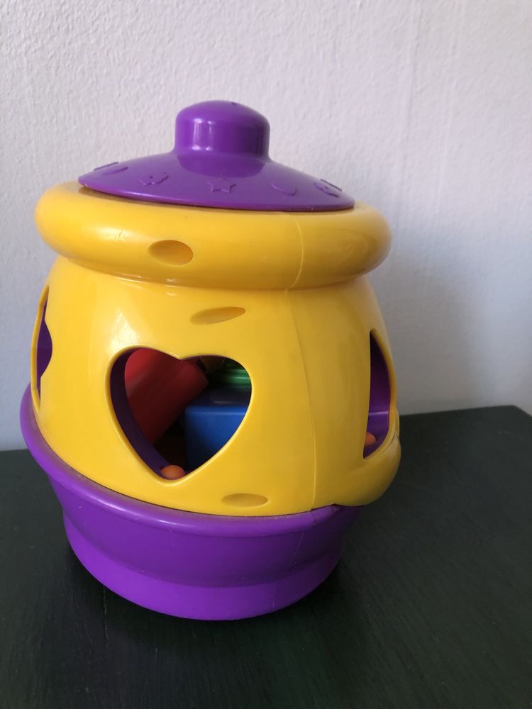 Grający Garnuszek Fisher Price Garnek dla dzieci