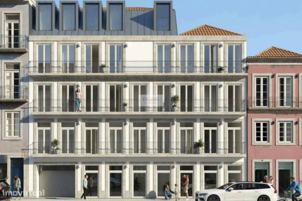 Apartamento T3 com varanda em construção a Cedofeita.