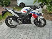 Sprzedam motocykl honda cbr125