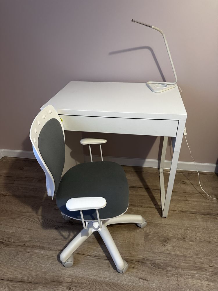 Biurko Ikea + krzesło obrotowe