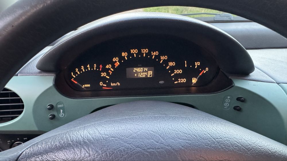 Мерседес  А140. Автомат