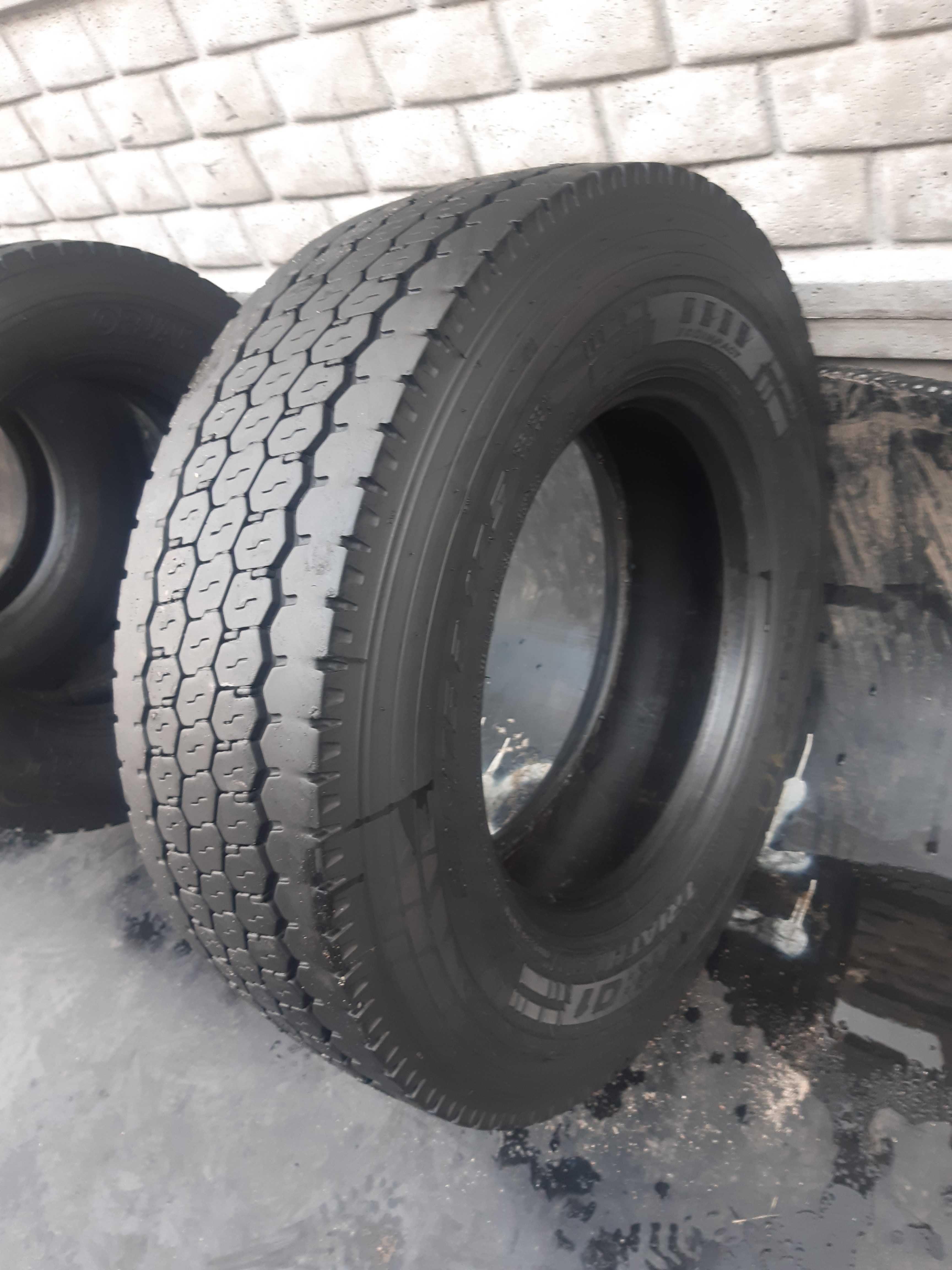 235/75R17.5 Pirelli TR01 napęd