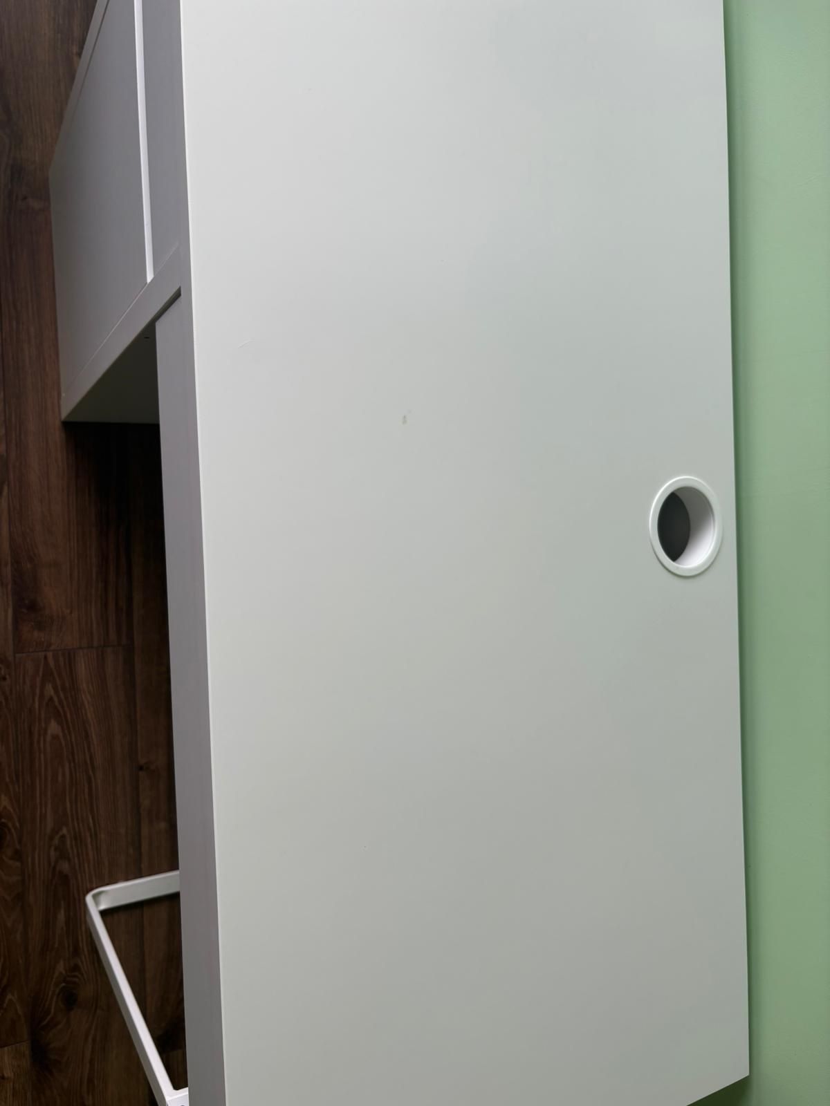 Biurko ikea 105/50