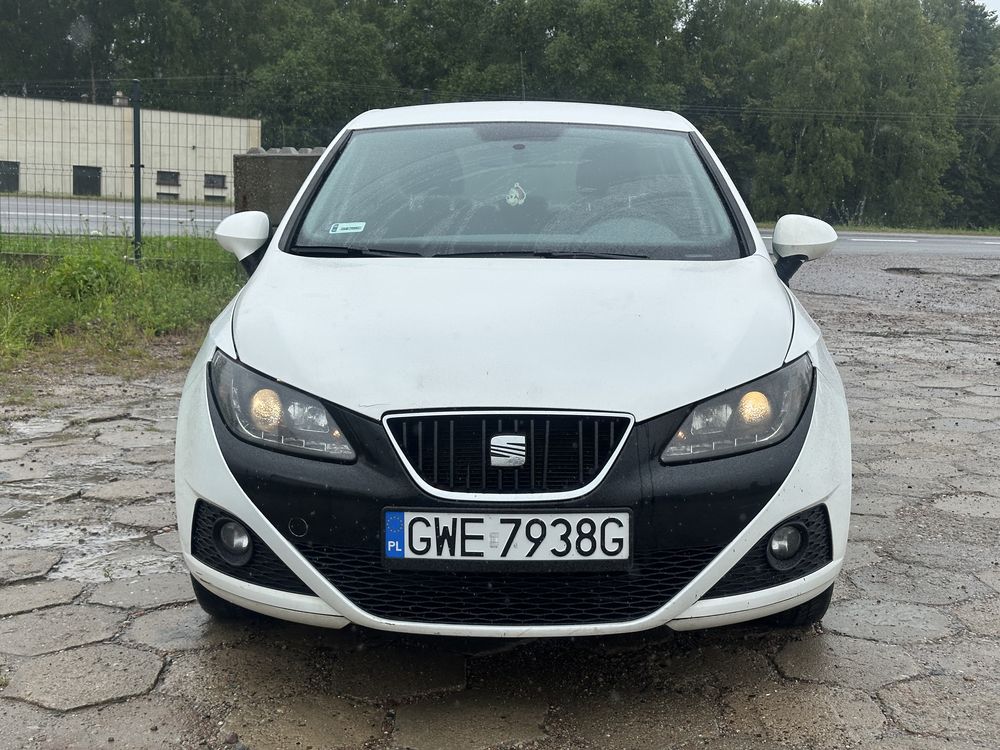 Seat Ibiza 2011r. 1.2 Diesel, 5 drzwi, Polski salon, klima, sprawny