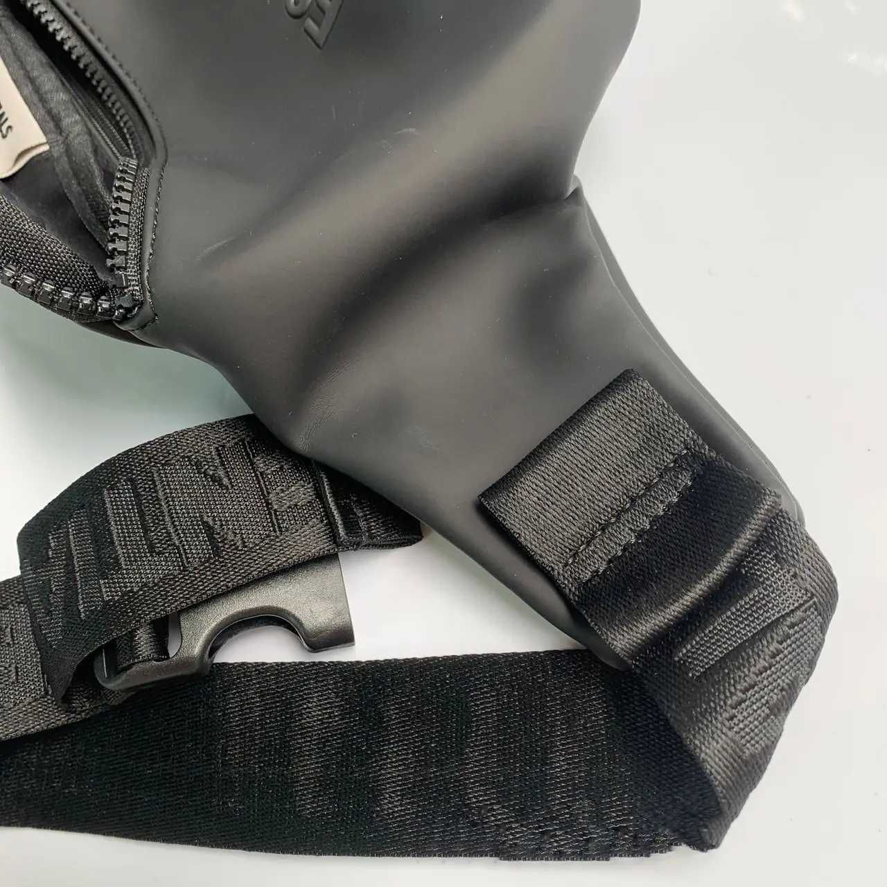 Мужская сумка бананка Essentials Fear of God пояс поясна через плечо