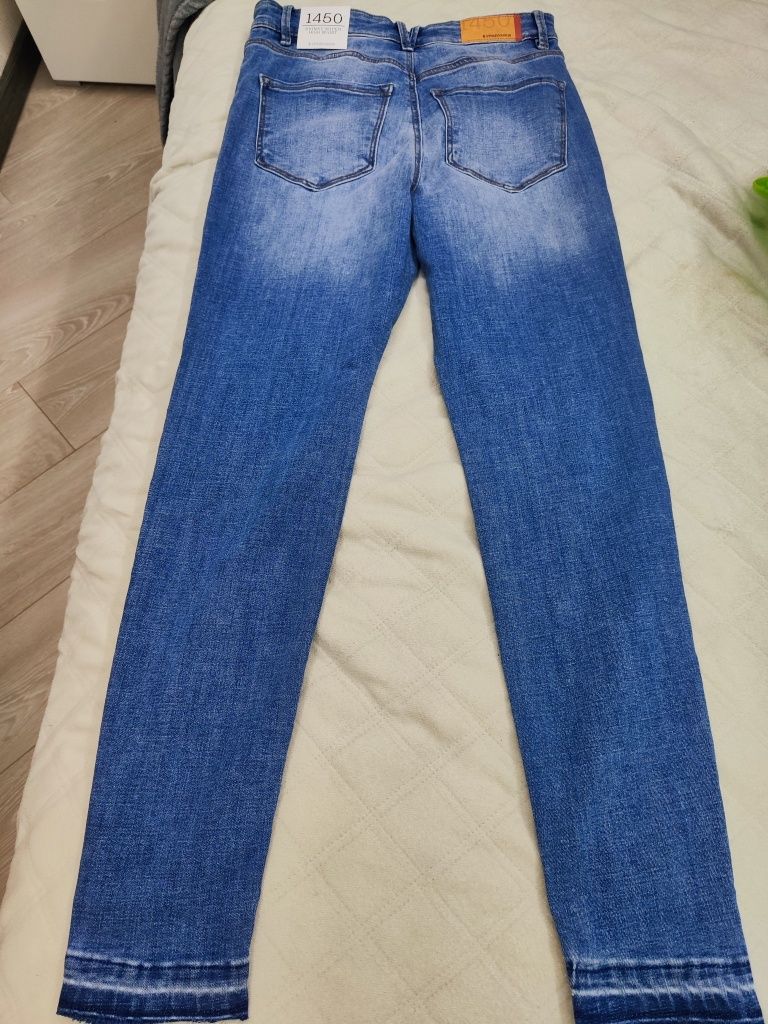 Stradivarius 1450 Super High Waist Skinny Jeans