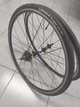 Rodas estrada Mavic Aksium (travão de aro)