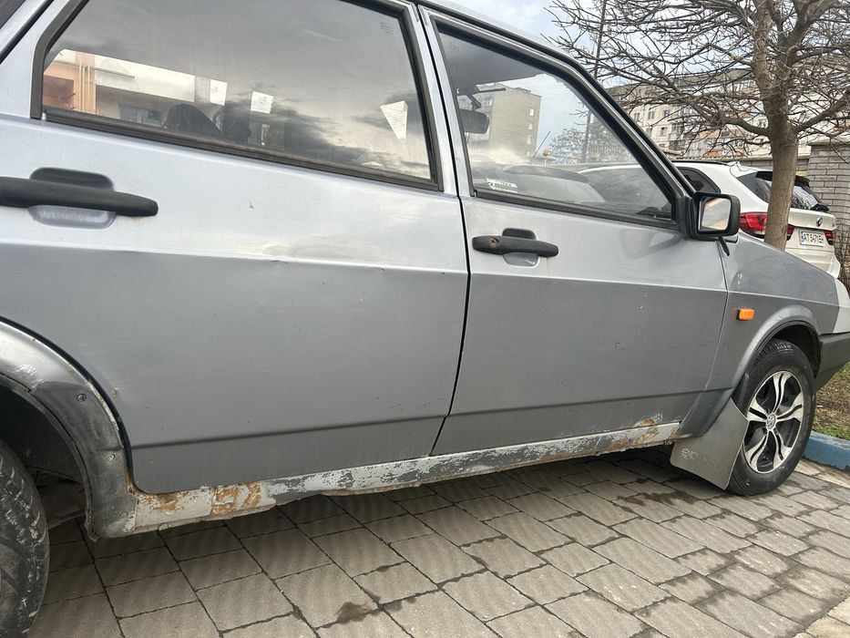 Знаходиться м. Іф