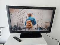 Telewizor LCD 37 FullHD starszy typ.