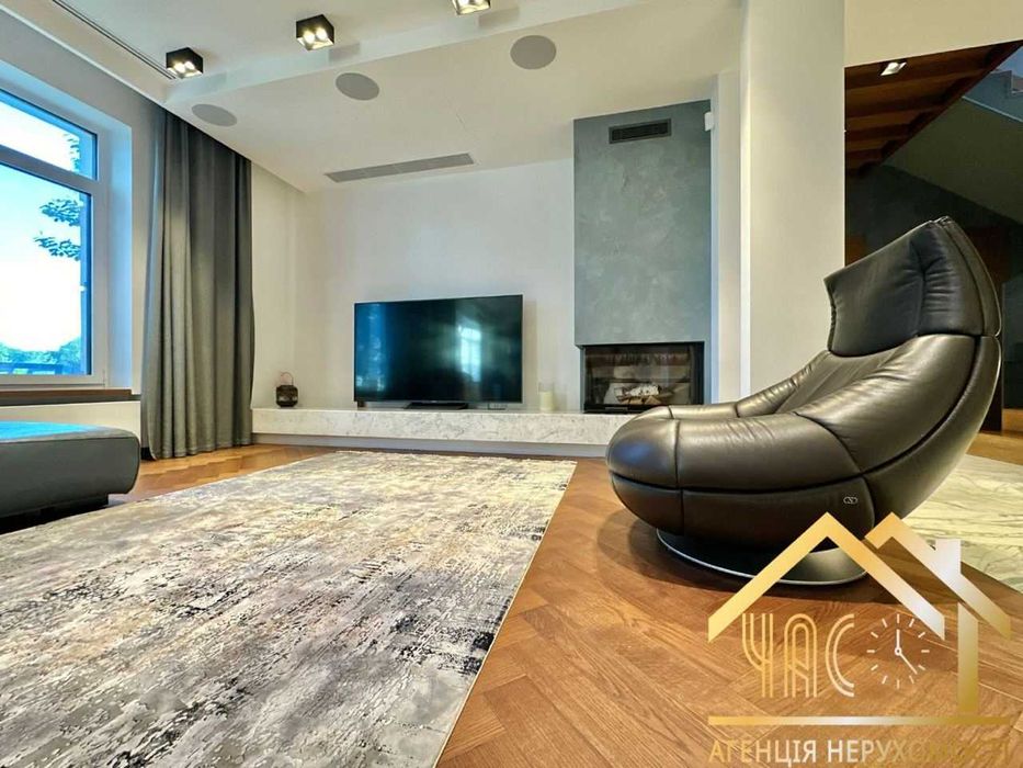 Продаж будинку з авторським ремонтом КМ Zoloche, Вишеньки