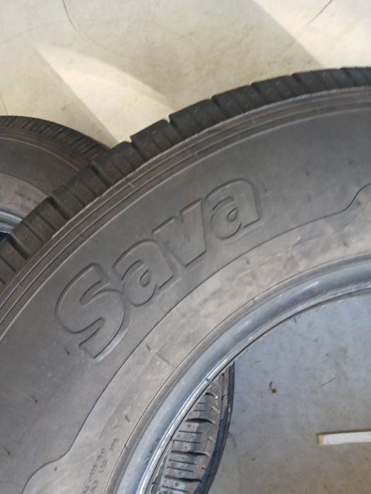 2 pneus 195 r14C Sava