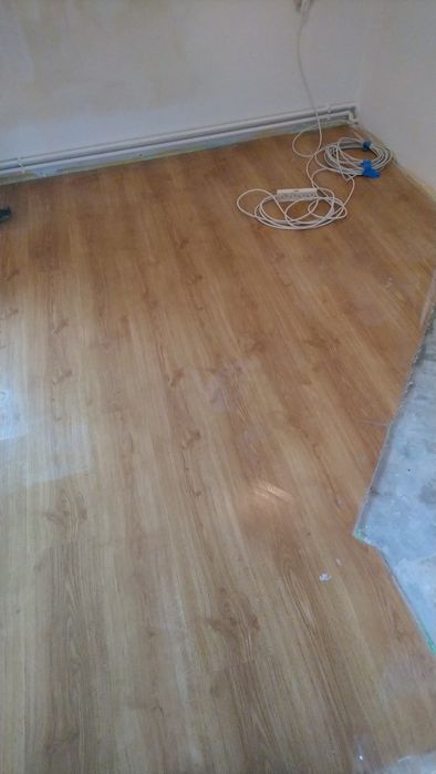 Panele używane jasny złoty dąb + listwy gratis