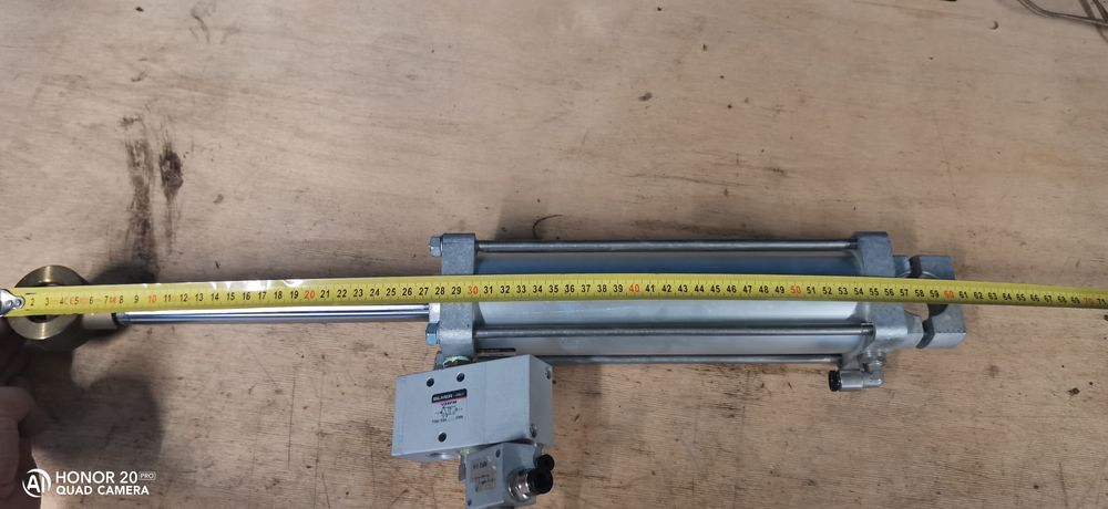 Siłownik pneumatyczny