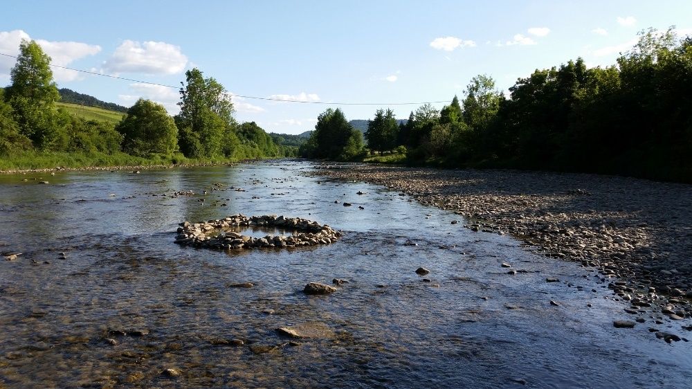 Bieszczady-domek w TERCE nad rzeką Solinką - Frysiówka; Solina; nocleg