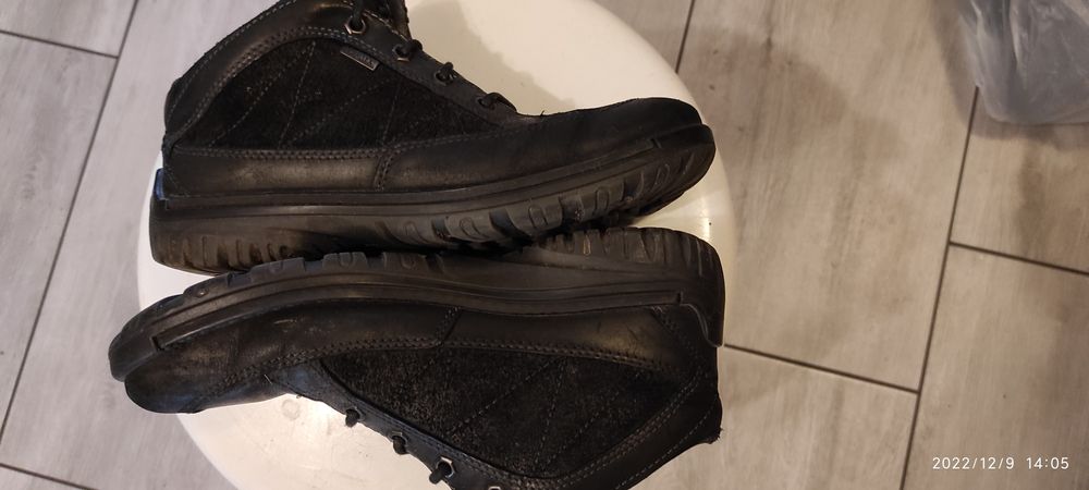 ECCO, męskie botki skórzane r. 38