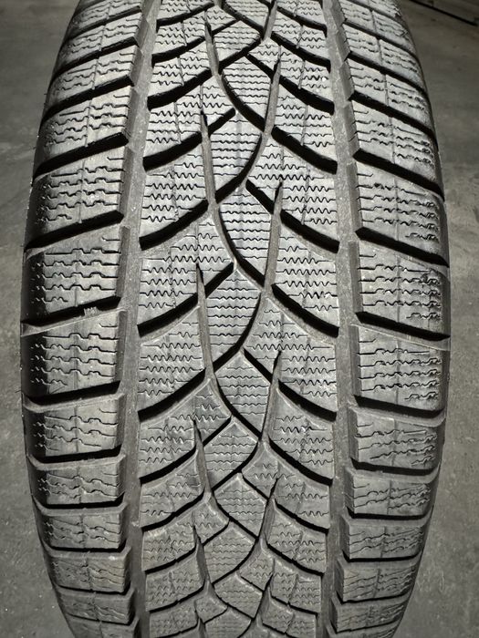 Зимова шина Good Year Ultra Grip perfomans+ 235/55/19