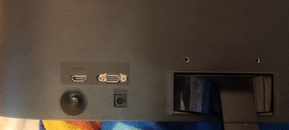 Монитор Samsung 21.5" S22F350FHI