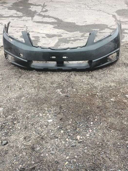 Subaru Outback бампер передний