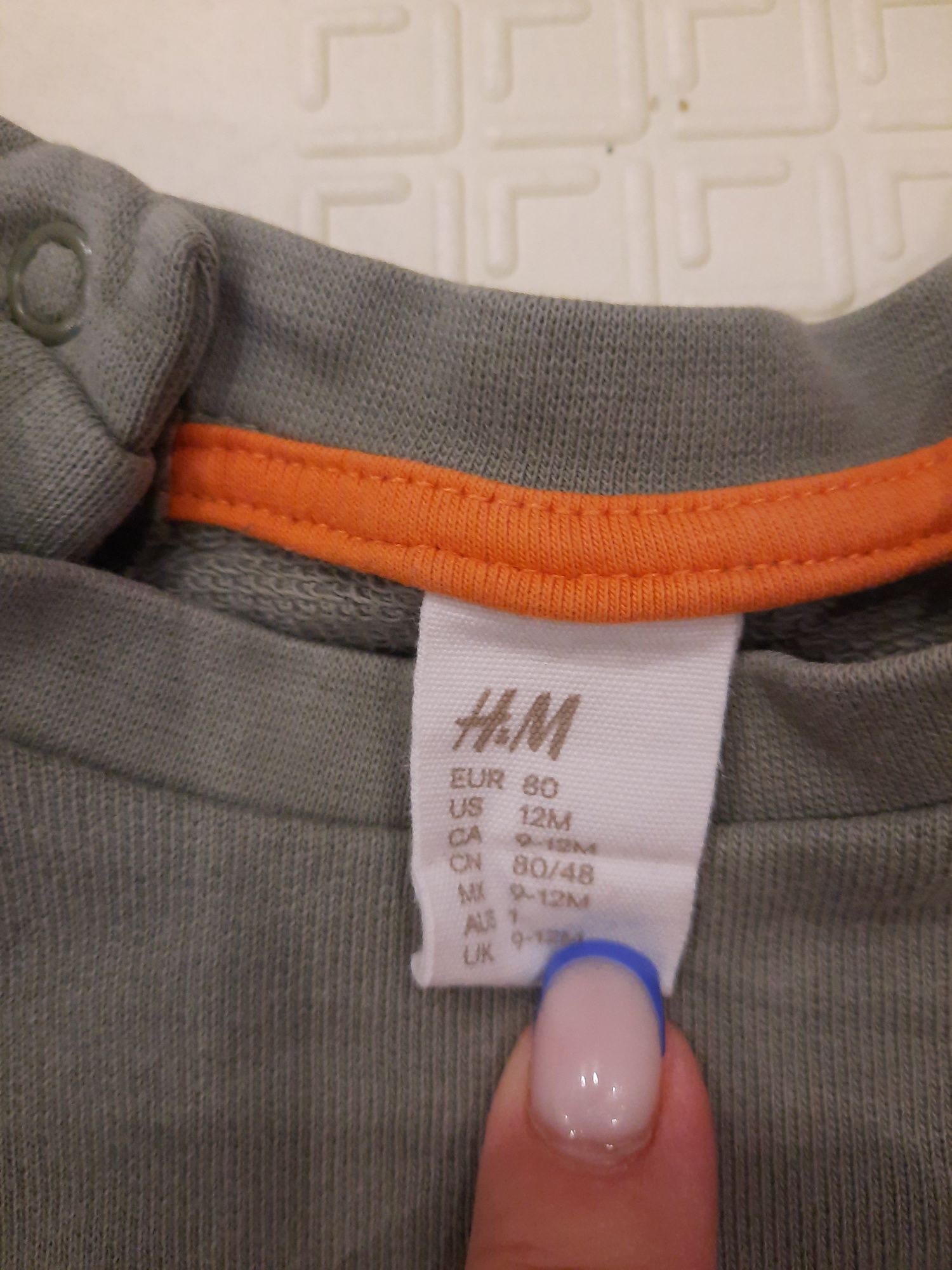 Костюм H&M 9-12m (80р)