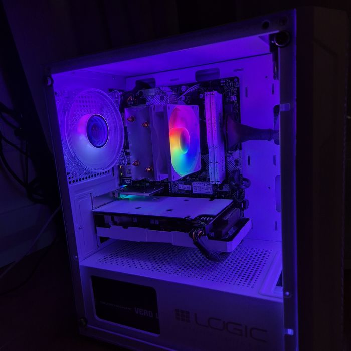 Komputer RTX3060Ti/RX6600XT/R5 5500/16gb ram/Gamingowy Okazja Wi-Fi