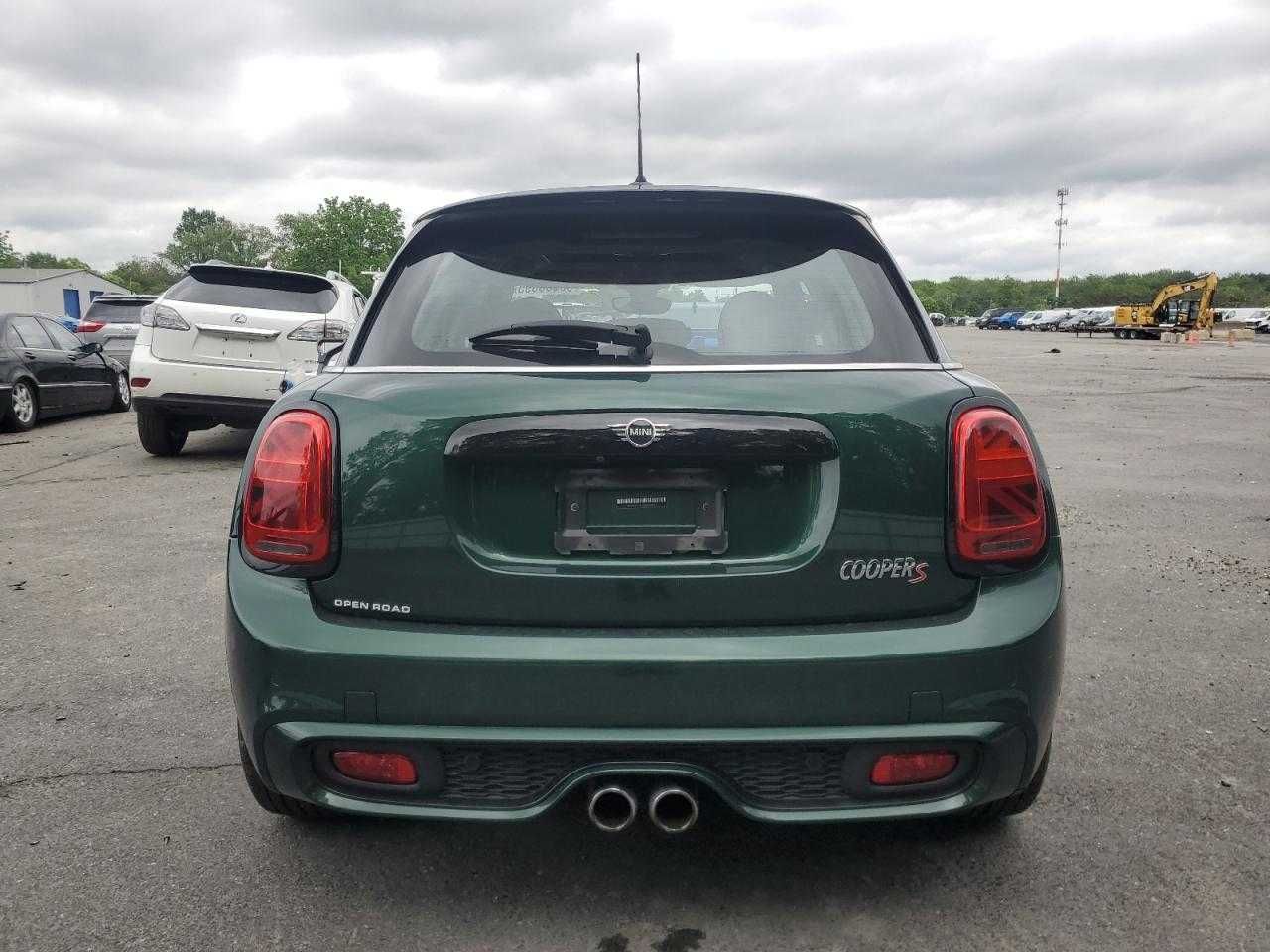2018 MINI Cooper S